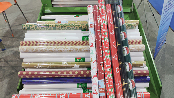 復(fù)卷機(jī)操作注意事項(xiàng)及性能特點(diǎn)有哪些？